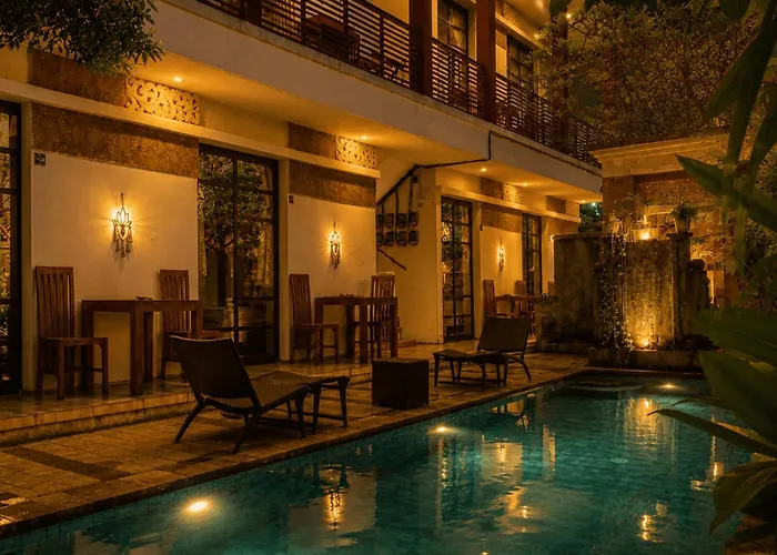 Dirga'S House Sanur بيت ضيافة سانور